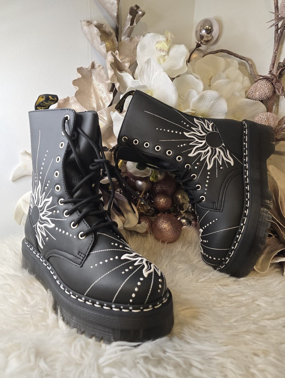 Dr. Martens Jadon Hi Solar Flare Platform womens Boots Celestial SunSize8 new - Picture 7 of 9